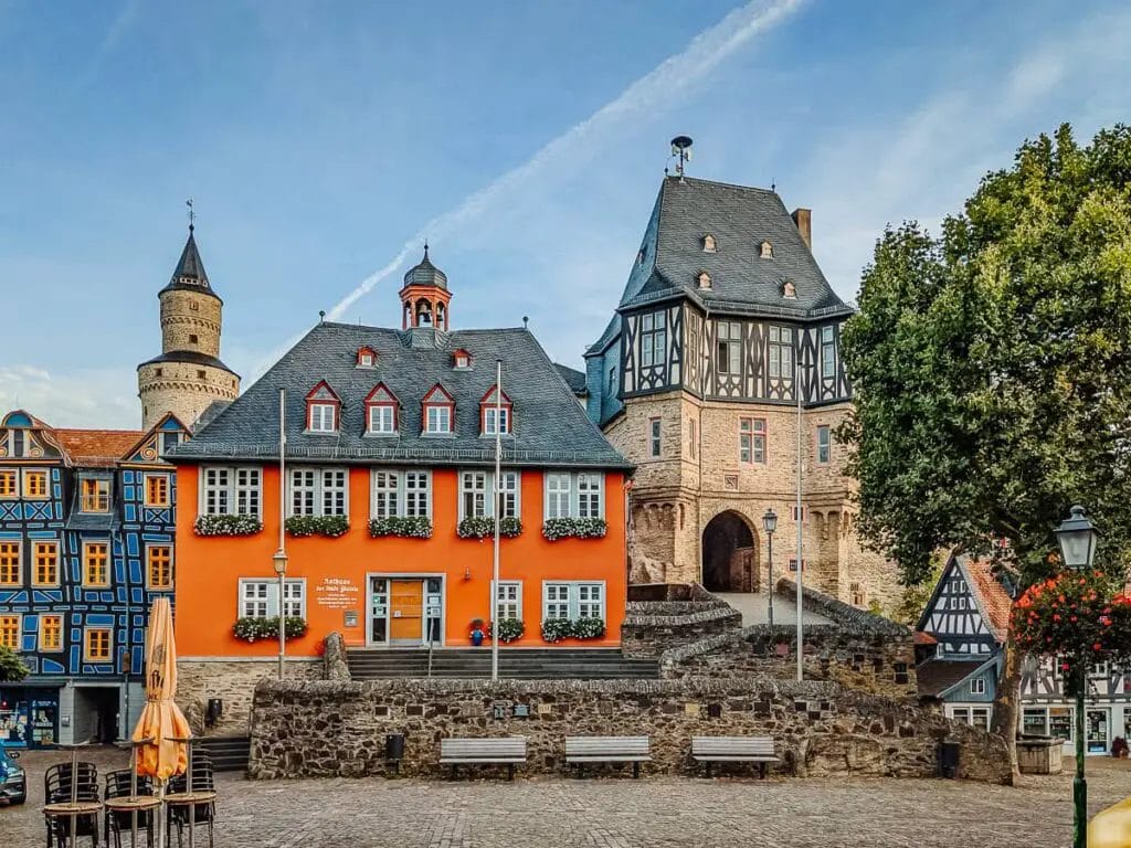 Am König-Adolf-Platz stehen die meisten der Sehenswürdigkeiten von Idstein - Idstein Sehenswürdigkeiten