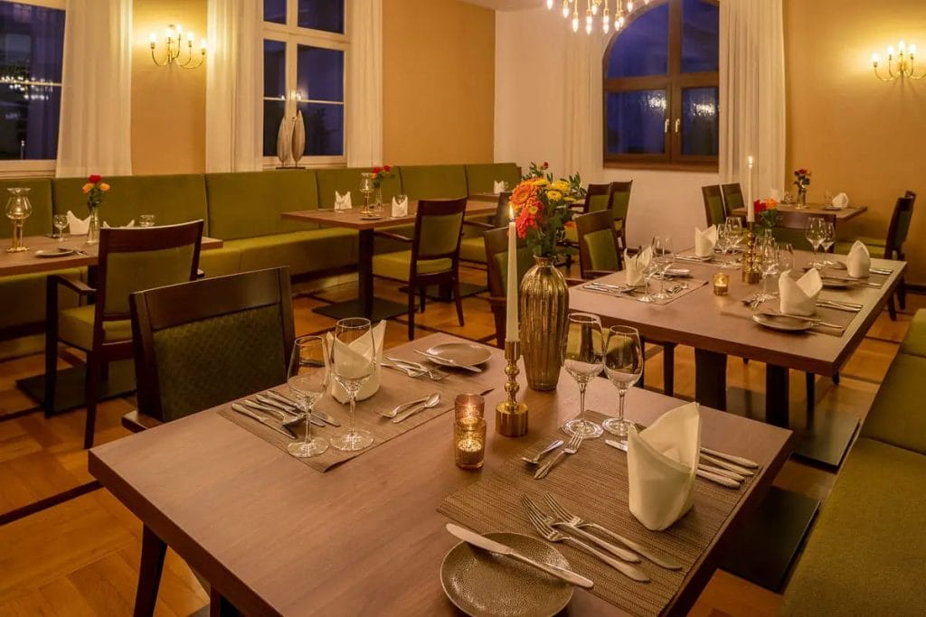 Das Hotel Schloss Döttingen in Baden-Württemberg - Restaurant - Spa-Hotels für ein Wellnesswochenende für Paare