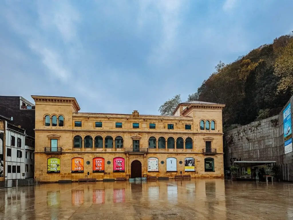 Das Museum San Telmo befindet sich in der Alstadt - San Sebastian Sehenswürdigkeiten