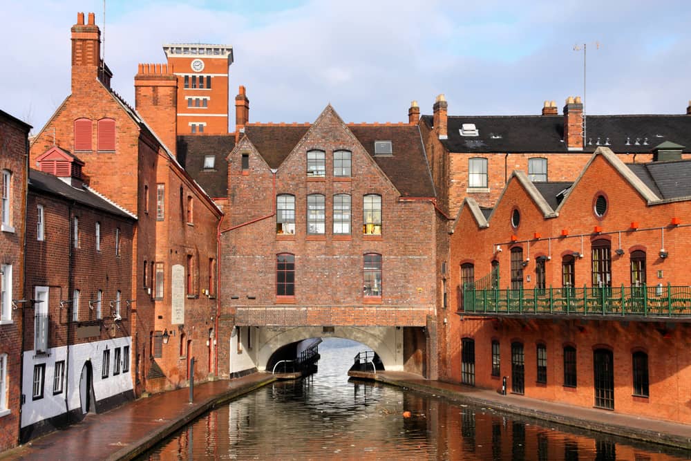One of the many beautiful canals in Birmingham - Things to do in Birmingham (UK)