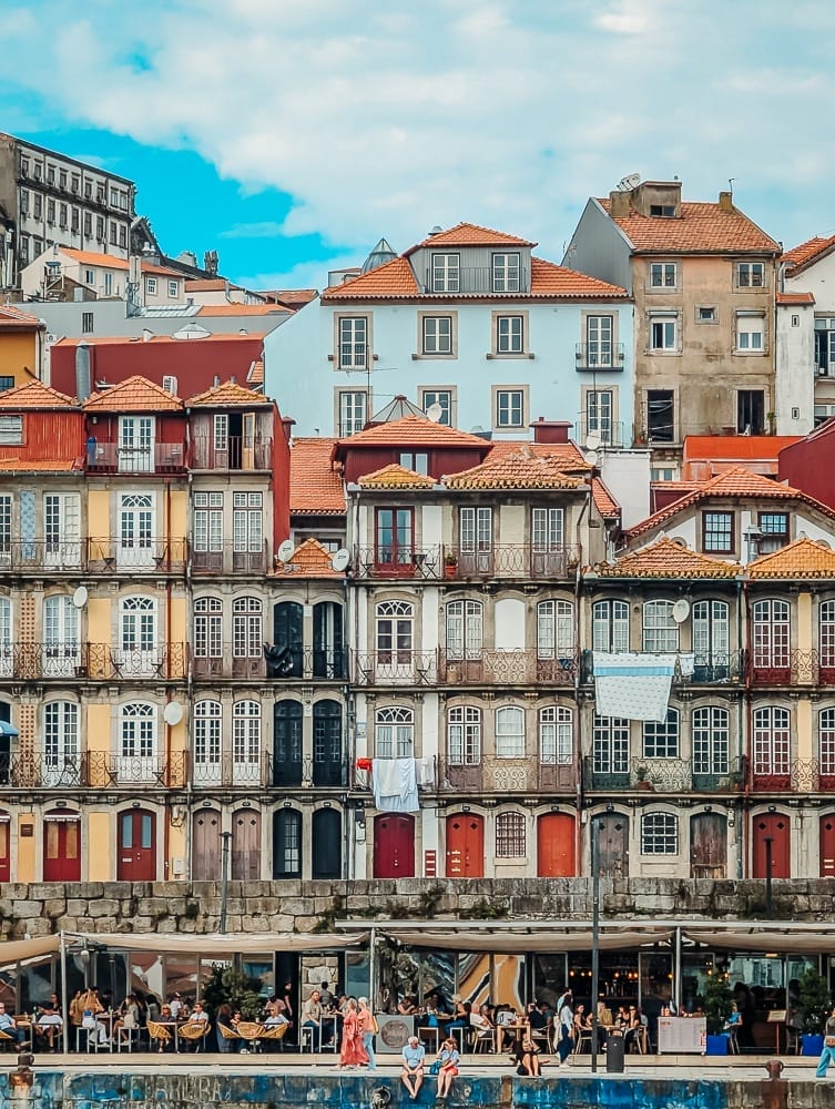 PORTO SEHENSWÜRDIGKEITEN: DIE TOP HIGHLIGHTS & INSIDER-TIPPS FÜR DEINEN STÄDTETRIP 11 PORTO SEHENSWÜRDIGKEITEN: DIE TOP HIGHLIGHTS & INSIDER-TIPPS FÜR DEINEN STÄDTETRIP 10